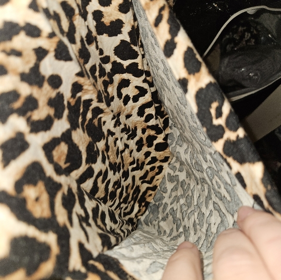 Cato Womans Long Sleeve Cheetah Print Cardigan Size 18W/20W - Picture 5 of 12